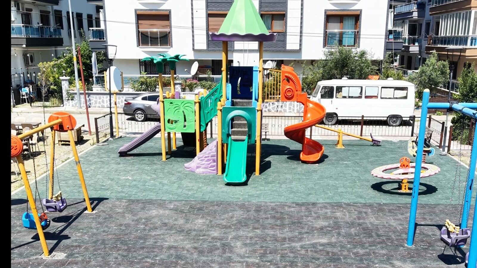 Şehzadeler Belediyesi’nden Parklara Kapsamlı Yenileme-1