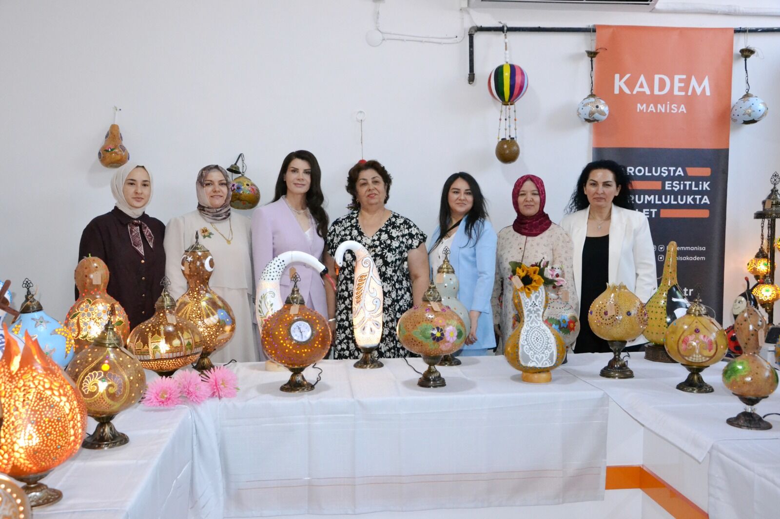 KADEM MANİSA’DAN GELENEKSEL EL SANATLARI SERGİSİ