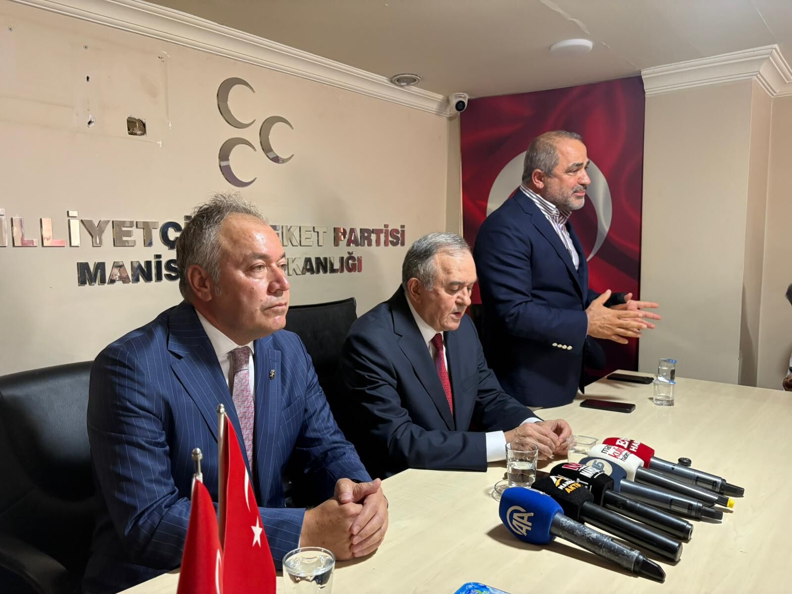 MHP Manisa'da yeni dönem başladı: 