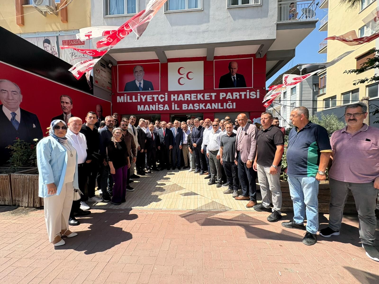 MHP Manisa'da yeni dönem başladı: 