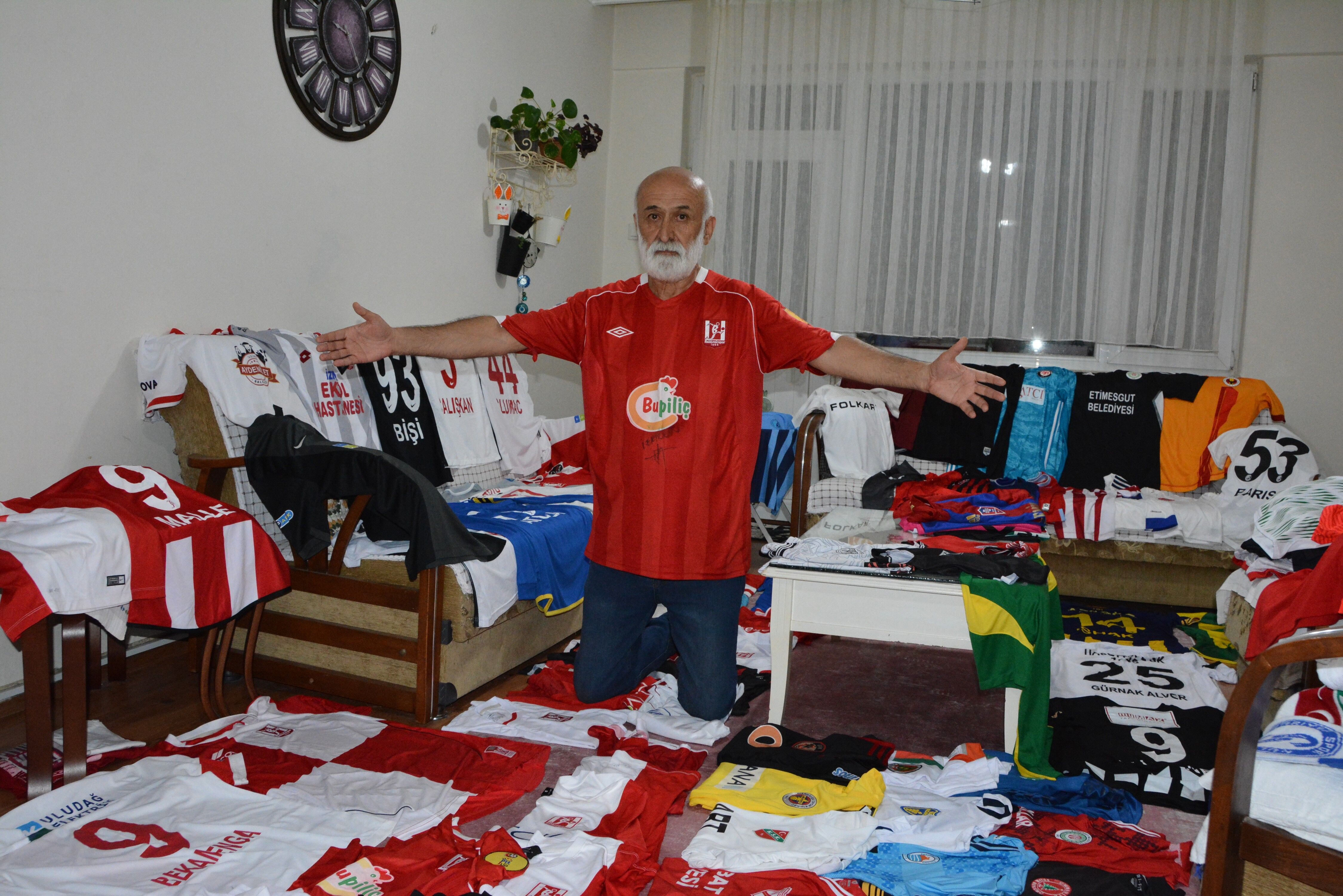 300 Formalık Koleksiyonu Dikkat Çekiyo (6)