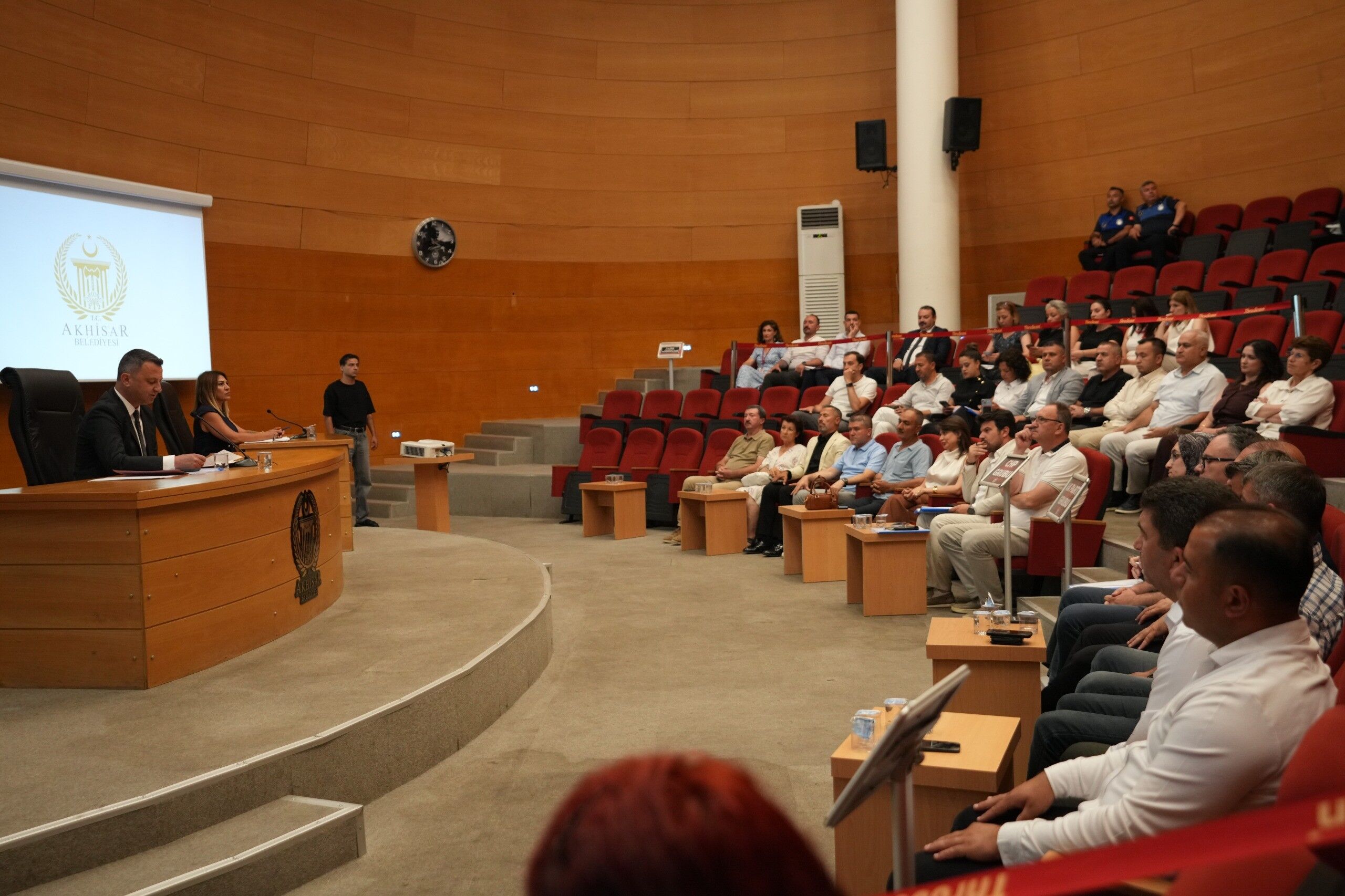 Kayserili'den dikkat çeken bir yıllık hizmet açıklaması-1
