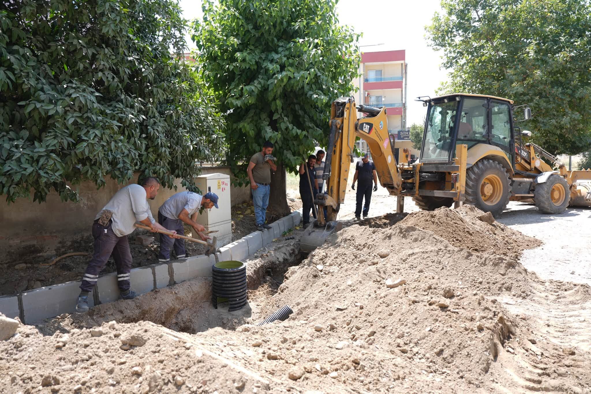 Turgutlu'nun yol yenileme çalışmaları hız kesmiyor