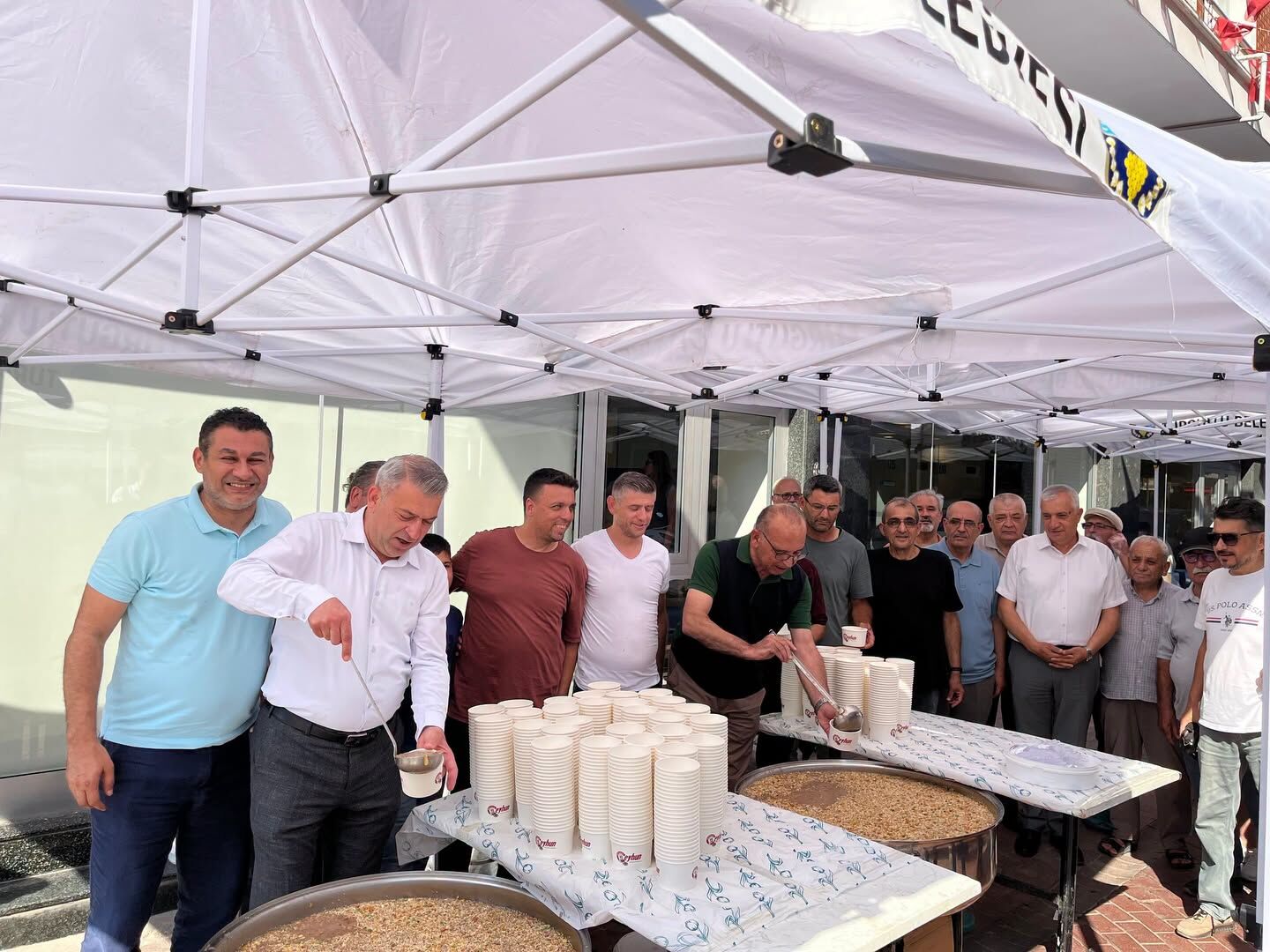 Turgutlu’da CHP İlçe Örgütünden Aşure Hayrı