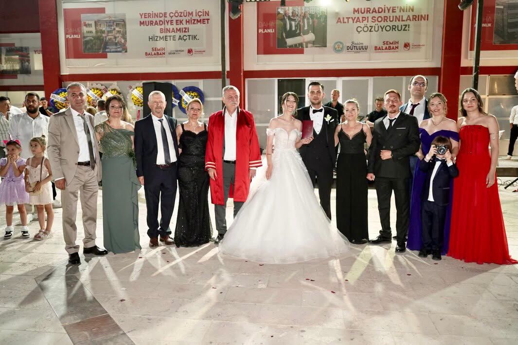 Manisa'da CHP camiasını buluşturan mutlu gün!-1