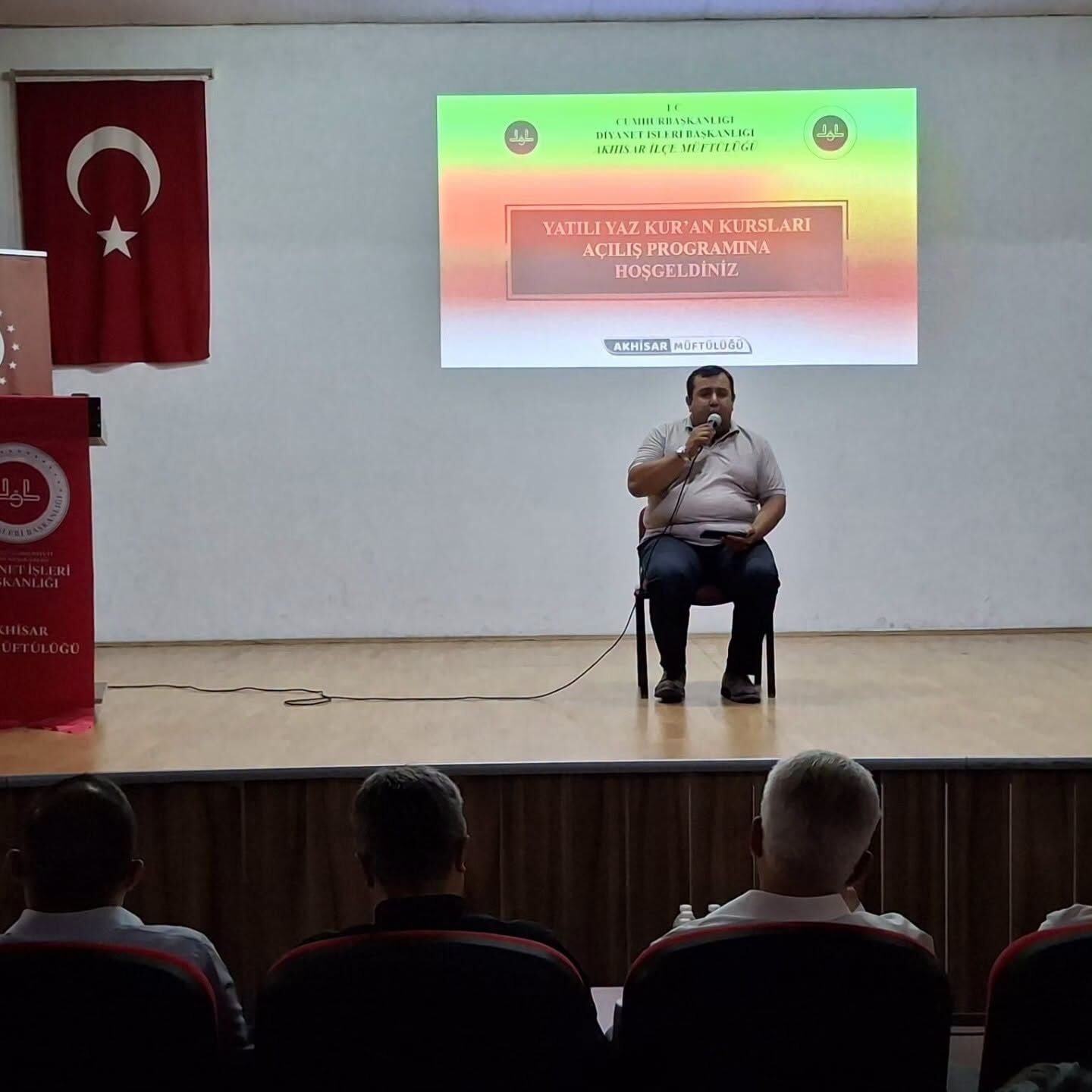 Akhisar'da Yaz Kur'an Kursları Dualarla Başladı-1