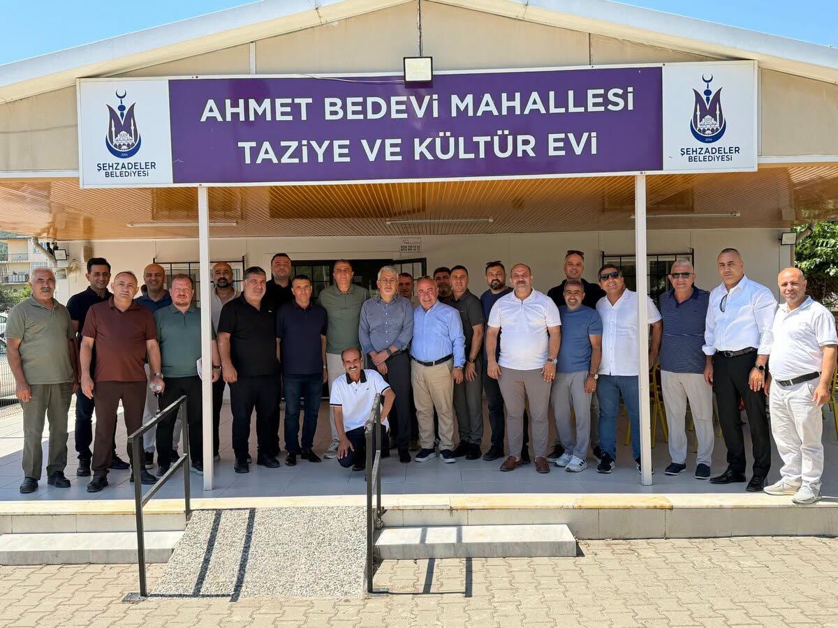 Başkan Hakan Şimşek, Mahalle Muhtarlarıyla Bir Araya Geldi-1
