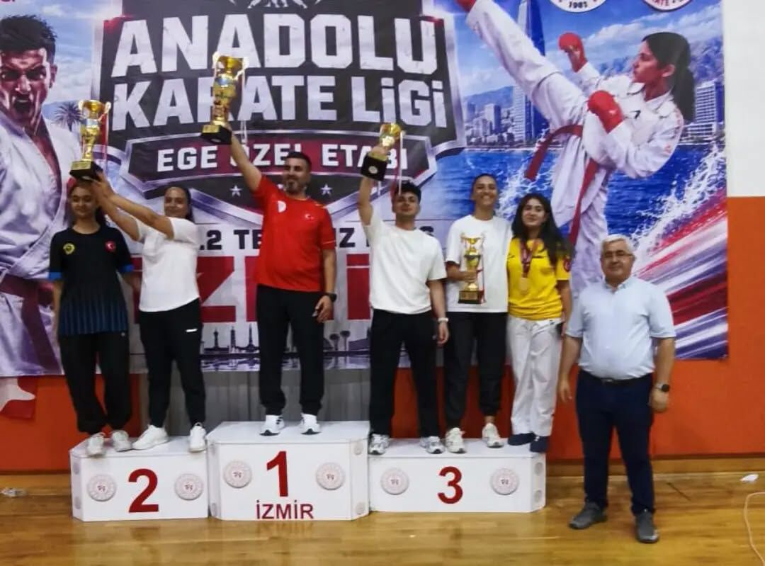 Alaşehirli genç sporcular Ege'de mücadelelere damga vurdu!-.