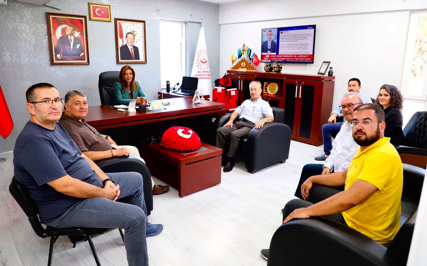 AK Parti Soma Heyetinden Manisa Aile ve Sosyal Hizmetler İl Müdürlüğü'ne Ziyaret
