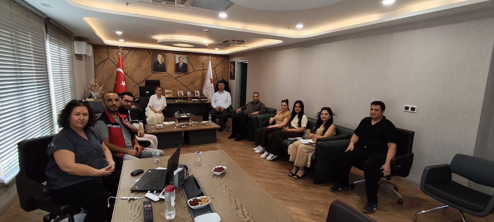 Manisa'da üzümün geleceği masaya yatırıldı!-1