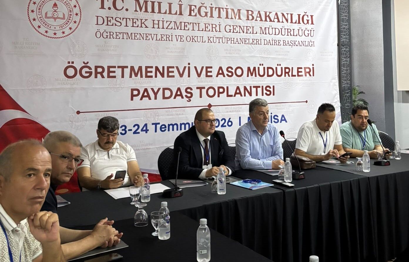 8 Ilin Yöneticileri Manisa'da Buluştu! (3)