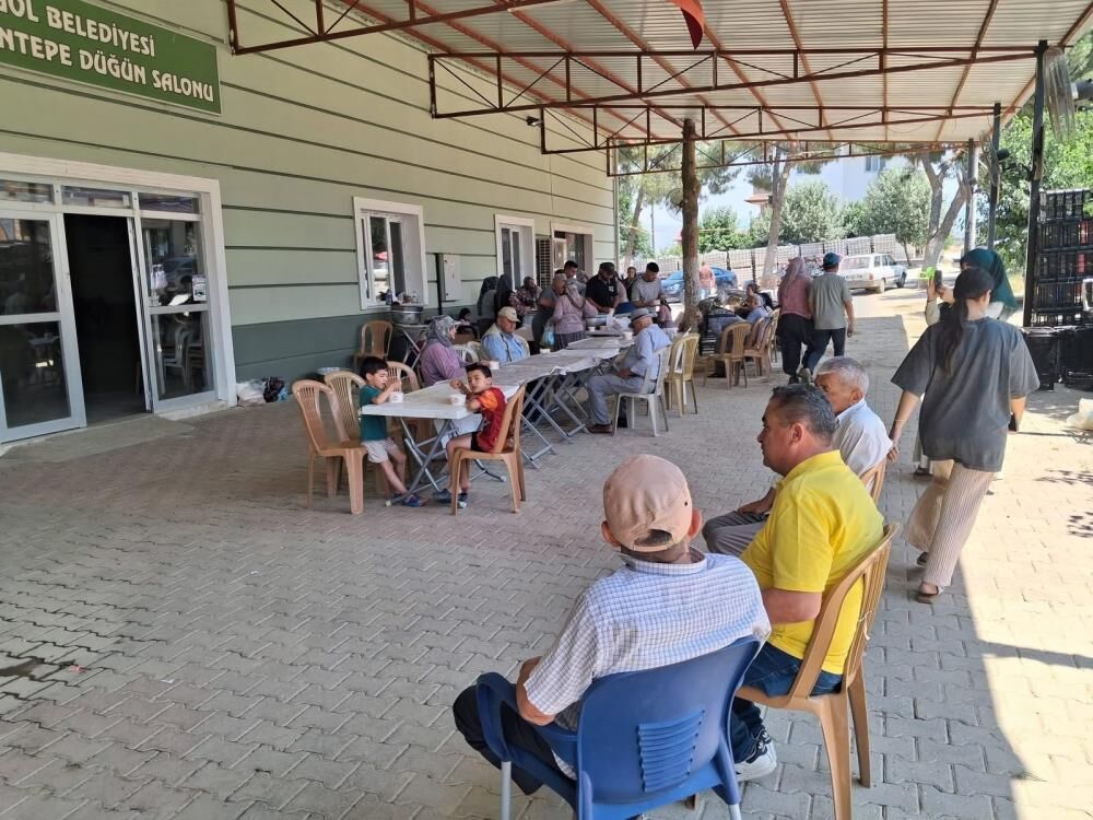 Sarıgöl'de geleneksel aşure hayrı!-1