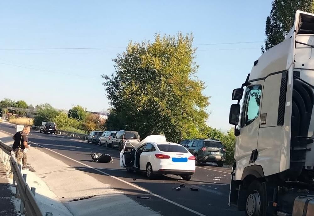 Manisa’da Feci Kaza: Karşı Şeride Geçen Motosiklet Sürücüsü Hayatını Kaybetti-2
