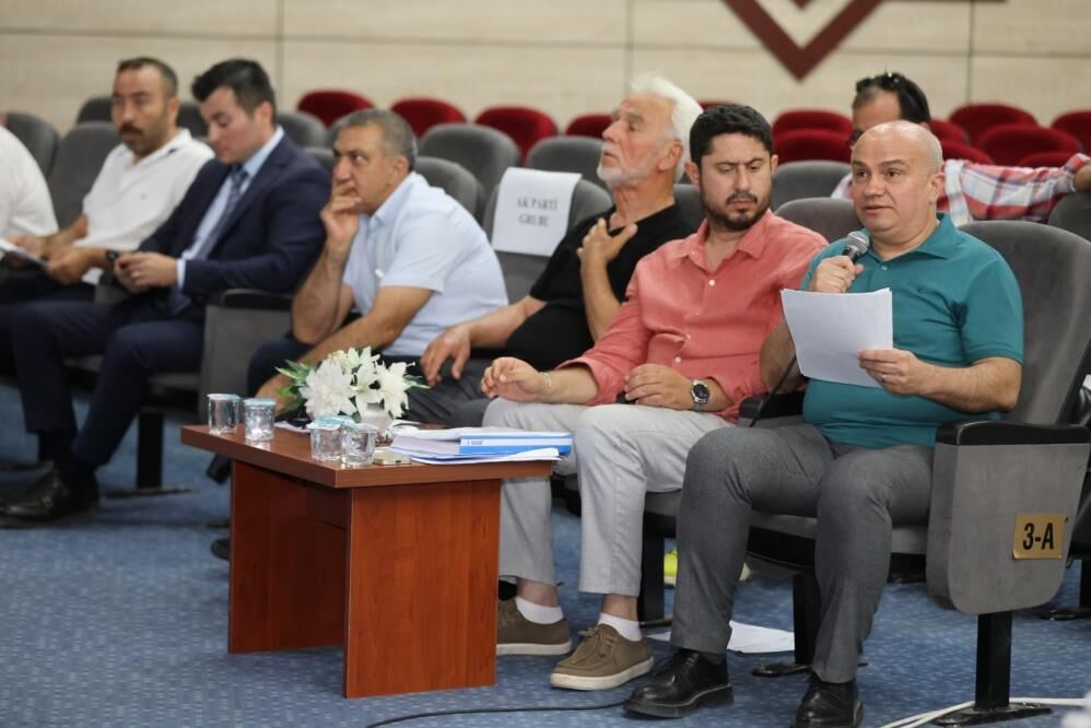 Yunusemre Belediye Meclisi’nden Önemli Kararlar: Parklara Anlamlı İsimler ve Çevre Seferberliği-1