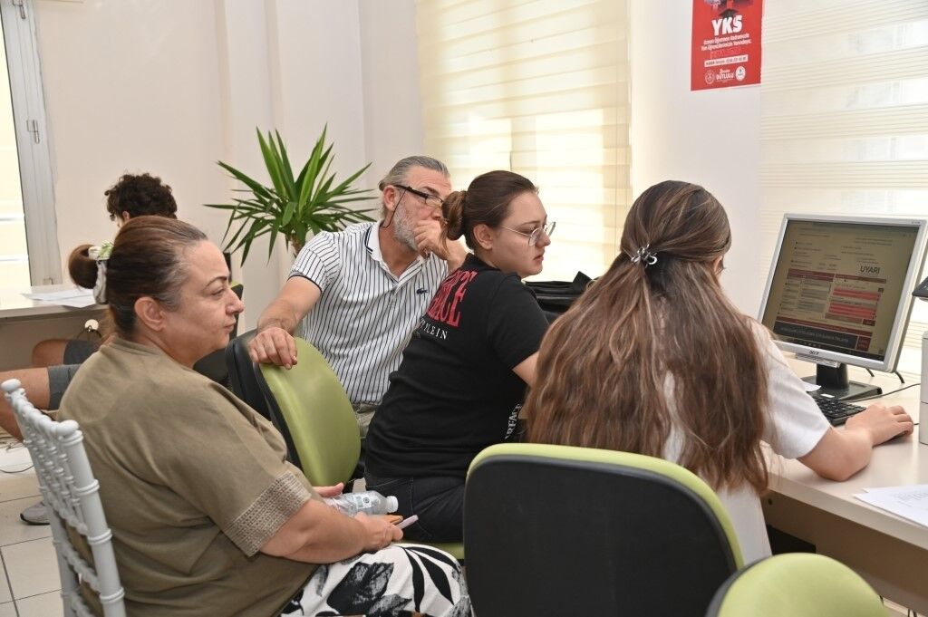 Manisa'da LGS tercih desteği başlıyor: 17 ilçede ücretsiz danışmanlık hizmeti