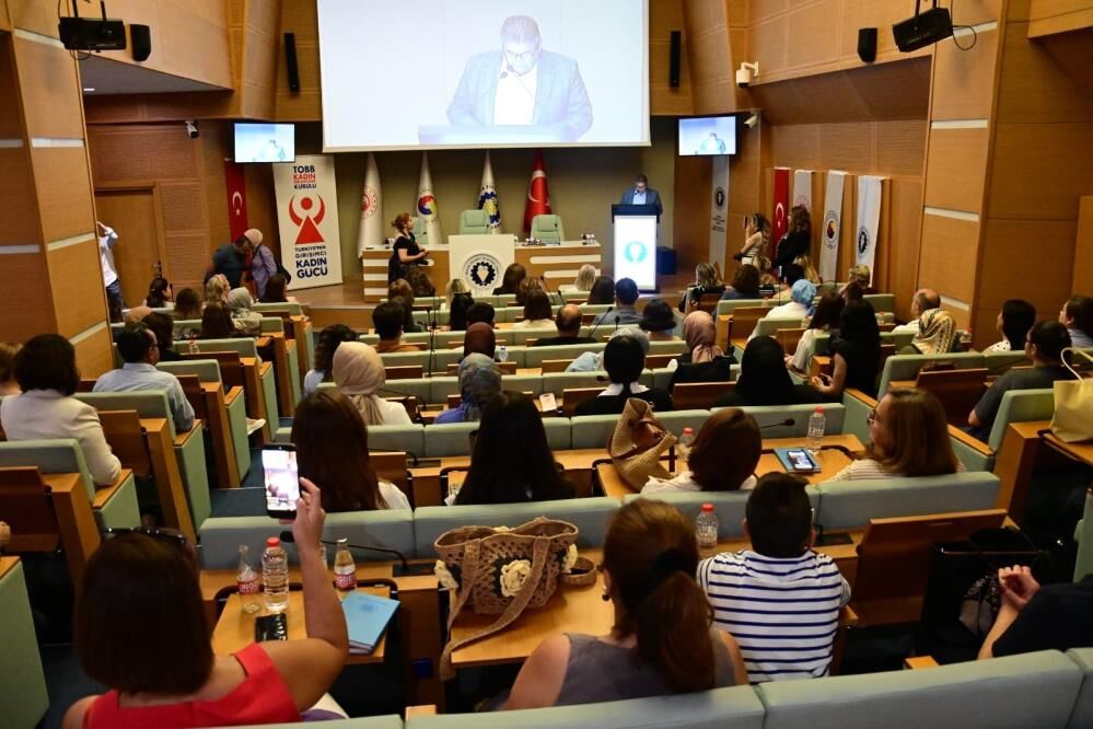 5 Yıllık İş Arayışı Sanayide Bitti: Çocuk Gelişimi Mezunu Zeynep, Artık Kadın Kaynakçı!-2
