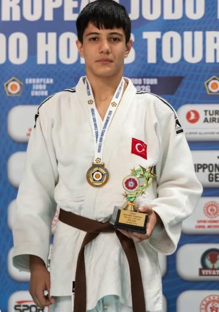 Manisalı Judocular Kocaeli'de Avrupa Şampiyonu Oldu