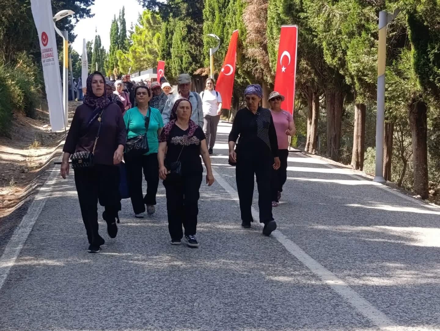 Sarıgöllü Kadınlar Çanakkale Ruhunu Yerinde Yaşadı-.1