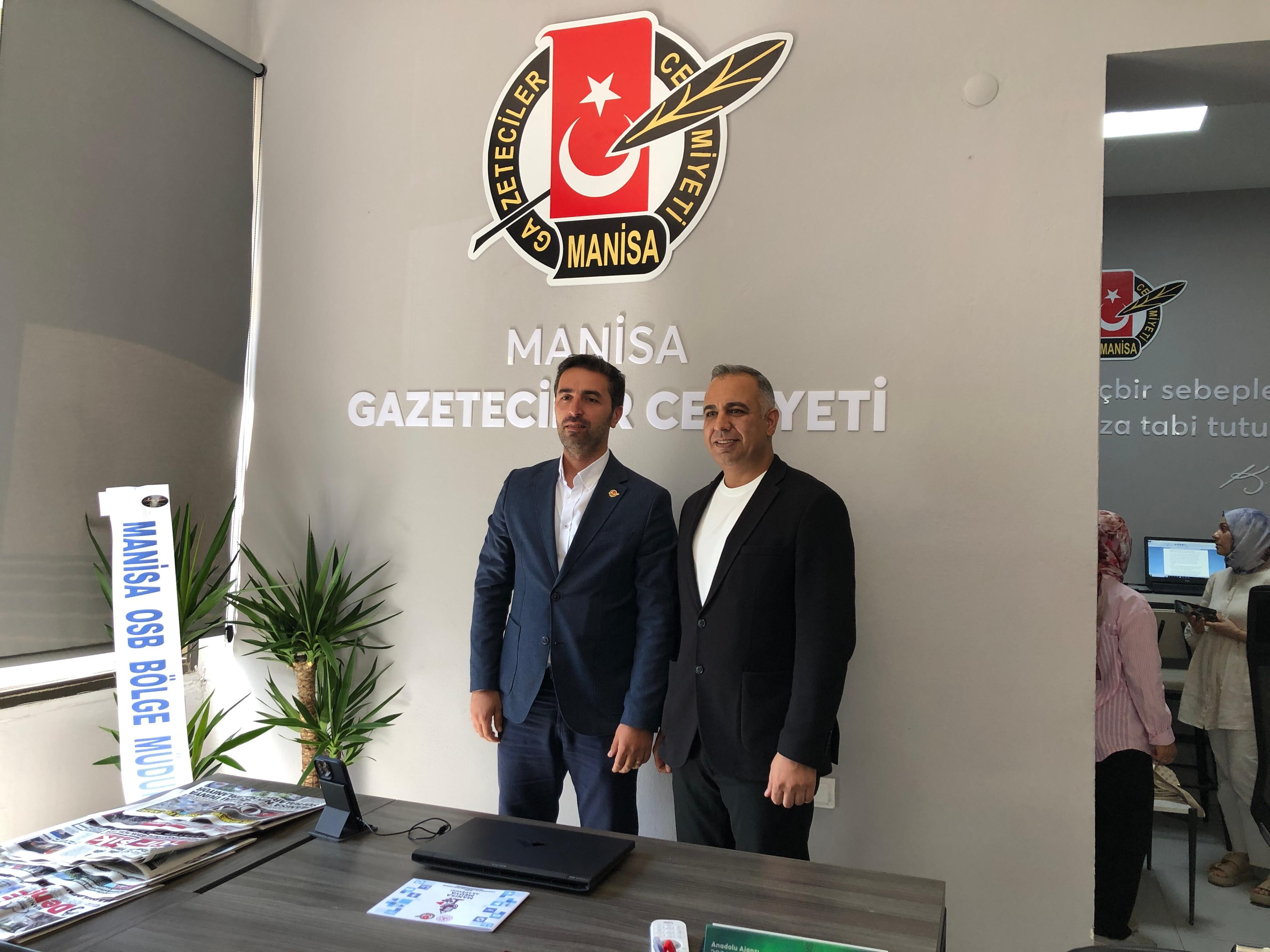 Başkan Ekinci, Manisa Gazeteciler Cemiyeti Başkanı Aydın'ı Ziyaret Etti (4)