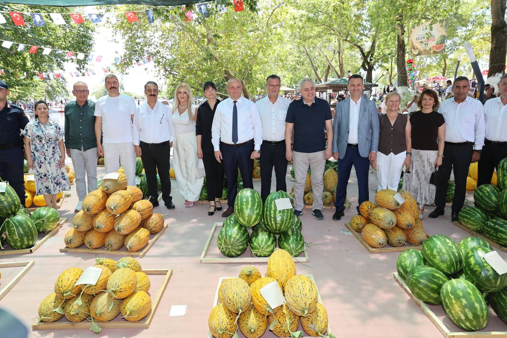 Başkan Öküzcüoğlu, Üreticilerimizin Coşkusuna Ortak Olduk (3)