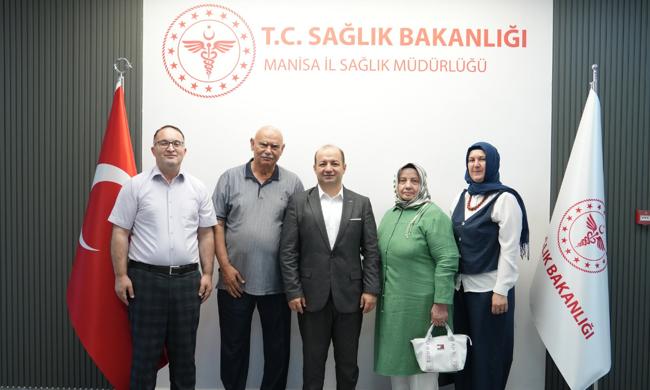 Kulalı Hayırsever Rasim Karaarslan’dan İl Sağlık Müdürlüğü’ne Ziyaret