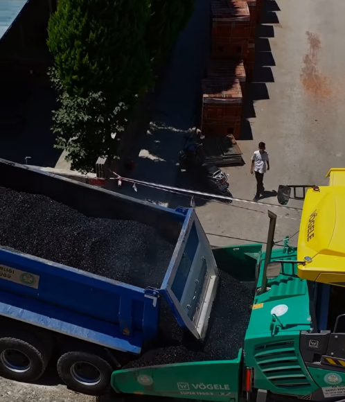 Manisa'da Yol Seferberliği: 17 İlçede Eş Zamanlı Altyapı ve Üstyapı Çalışmaları Sürüyor