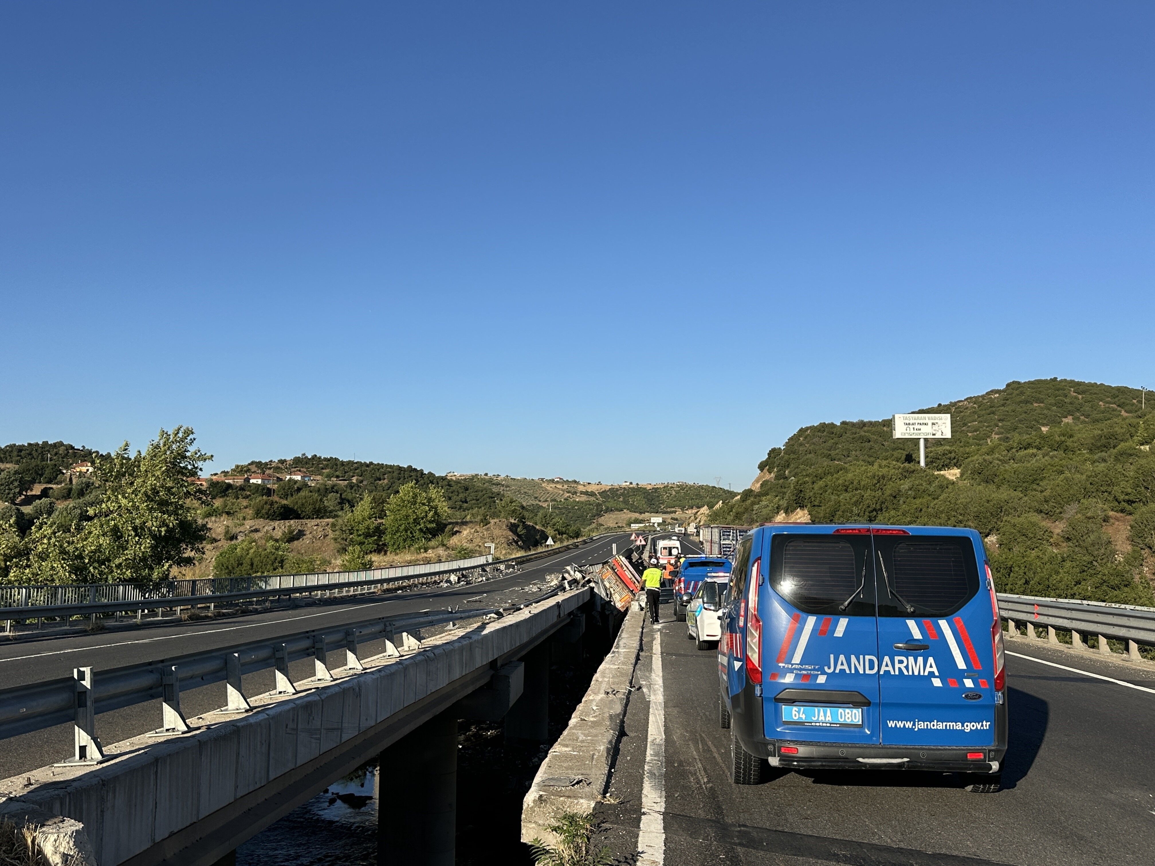 Kaza, Uşak İzmir Karayolu Gediz 2 K (4)