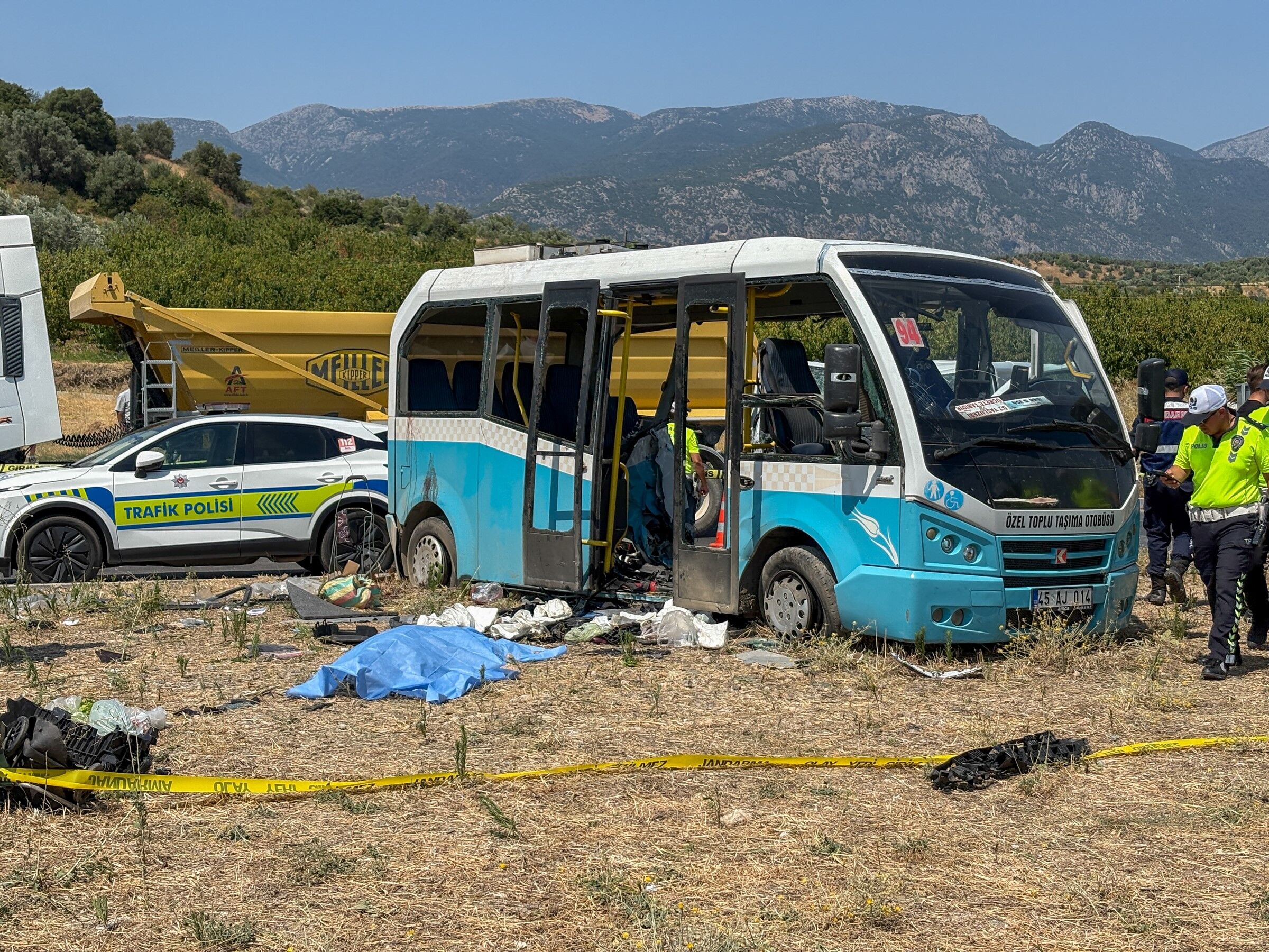 Manisa İl Sağlık Müdürü Zeren’den Kazada Yaralanan Vatandaşlara Ziyaret (3)