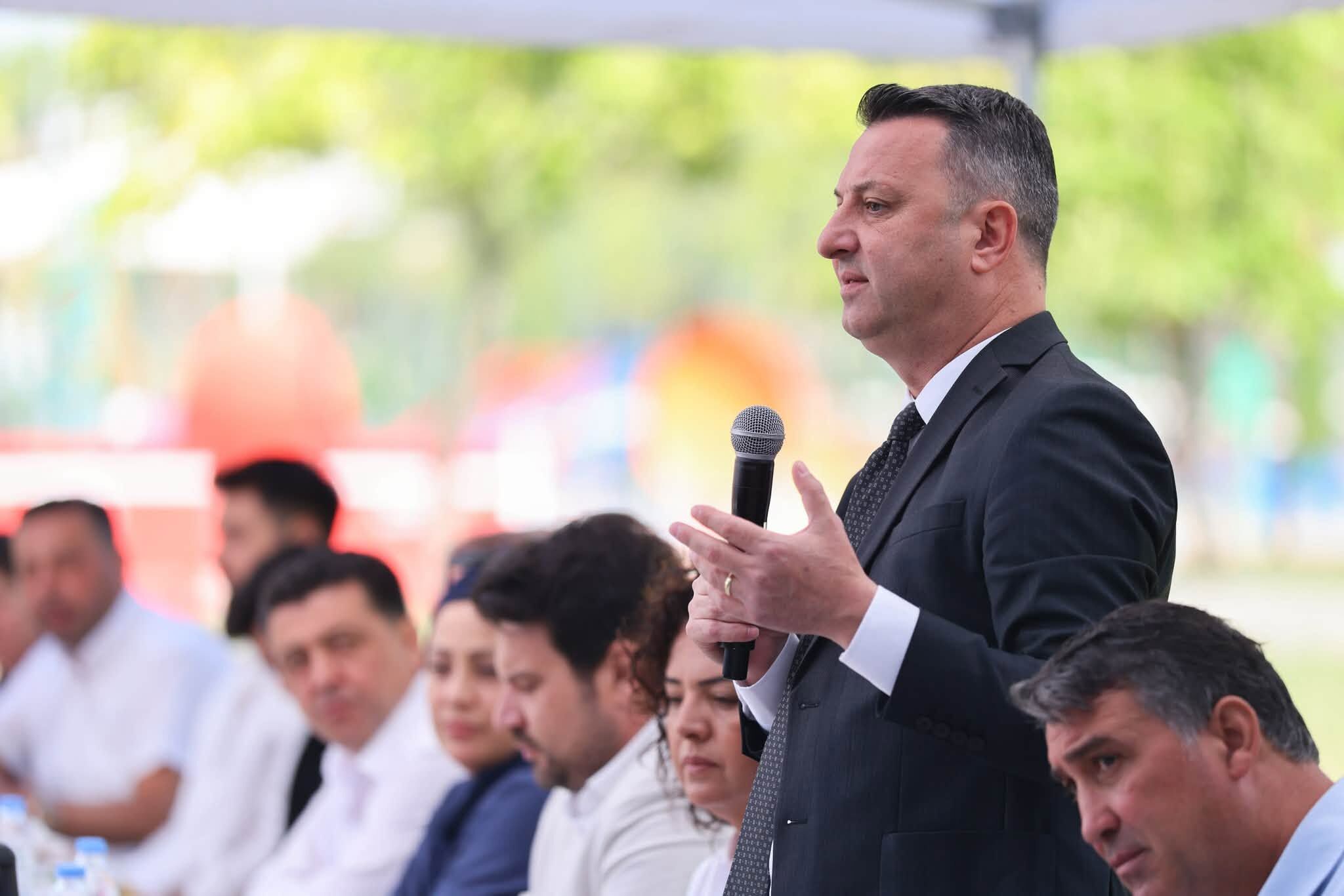Manisa'da Bakkal Esnaflar Piknik Etkinliğinde Bir Araya Geldi (7)