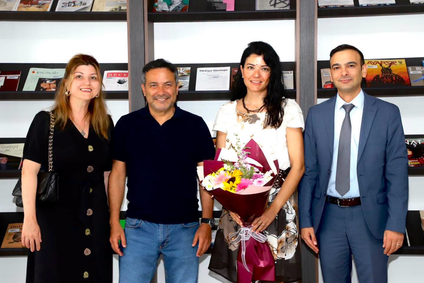 Manisa'da “Hayata Değer Kat” Adlı Seminere Yoğun Ilgi (2)