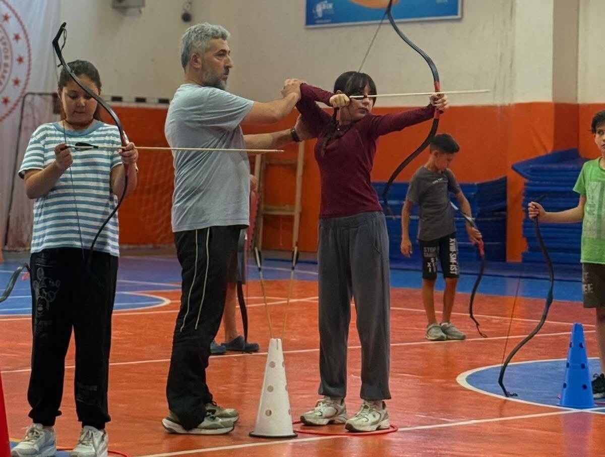 Sarıgöllü Okçulardan Tam Isabett(3)
