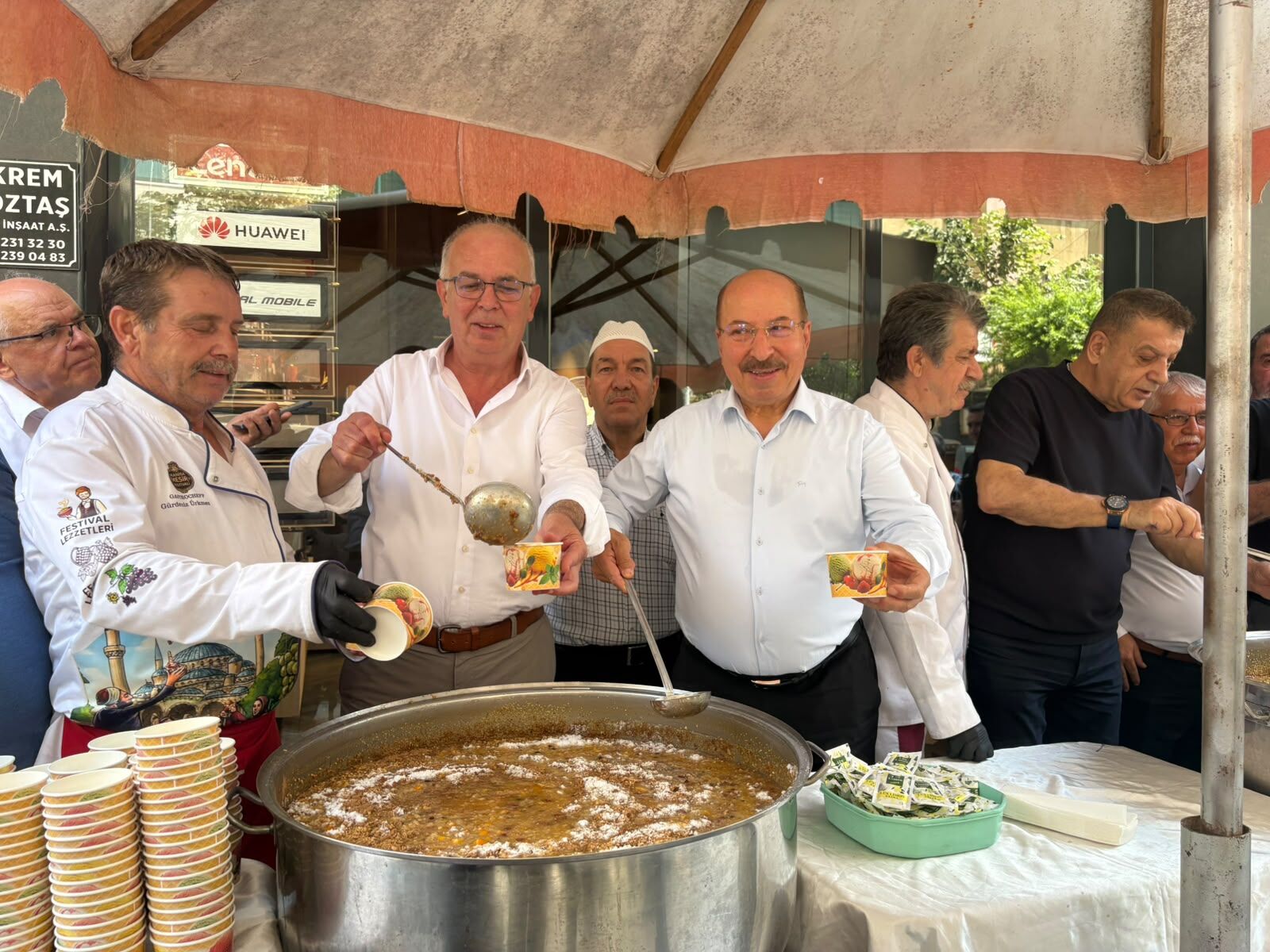 Esnaf Odaları MESO'nun aşure hayrında buluştu-2