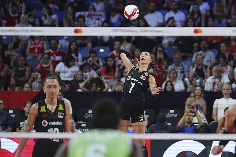 0X0 Dunya Voleybol Siralamasi Guncellendi Filenin Sultanlarinin Yeni Puani Belli Oldu 1787509545636