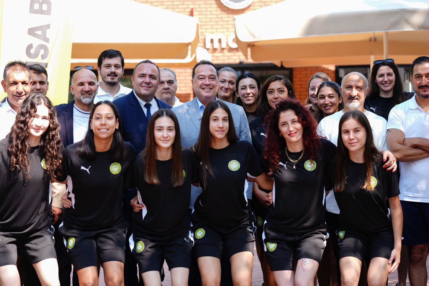 Besim Dutlulu'dan sporculara moral ziyareti!