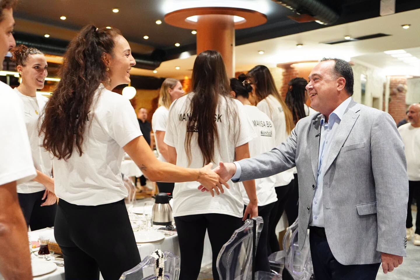 Besim Dutlulu'dan sporculara moral ziyareti!
