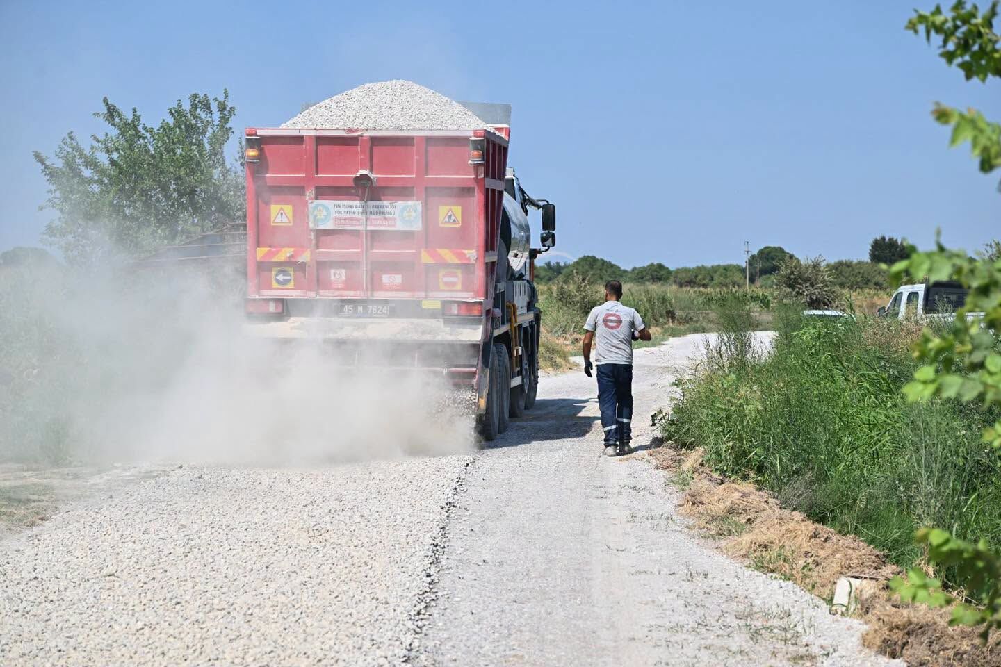 Büyükşehir'den Yunusemre’ye 7 kilometrelik asfalt hamlesi