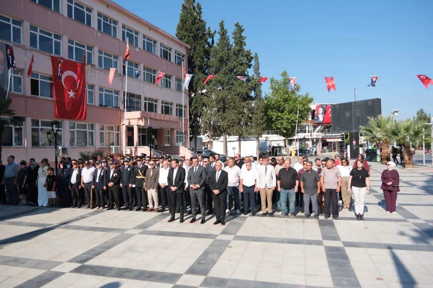 Sarıgöl’de 30 Ağustos Zafer Bayramı’nda Şehitlere Vefa-.1