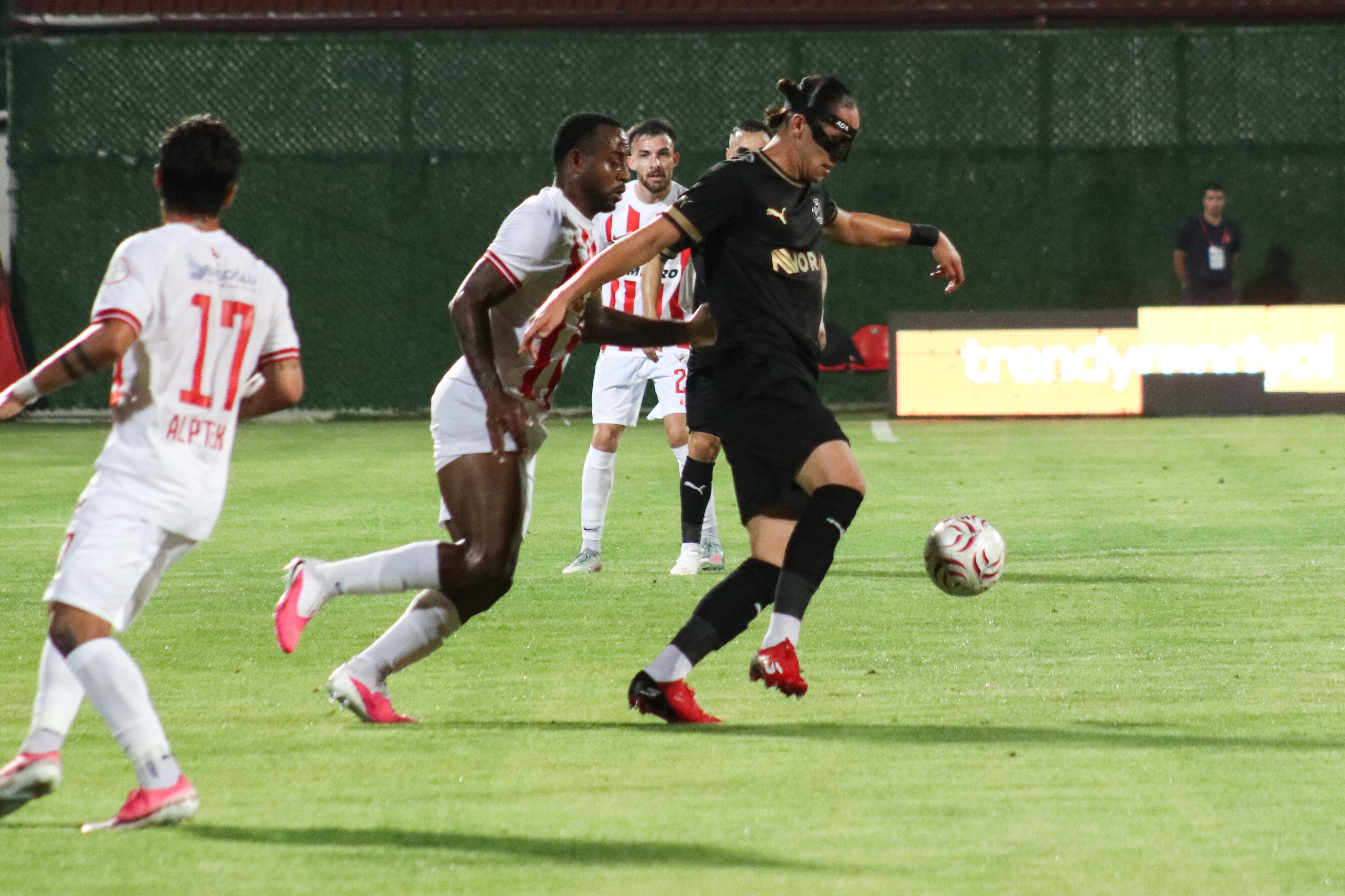 Manisa FK, sezona galibiyetle başladı!-.1