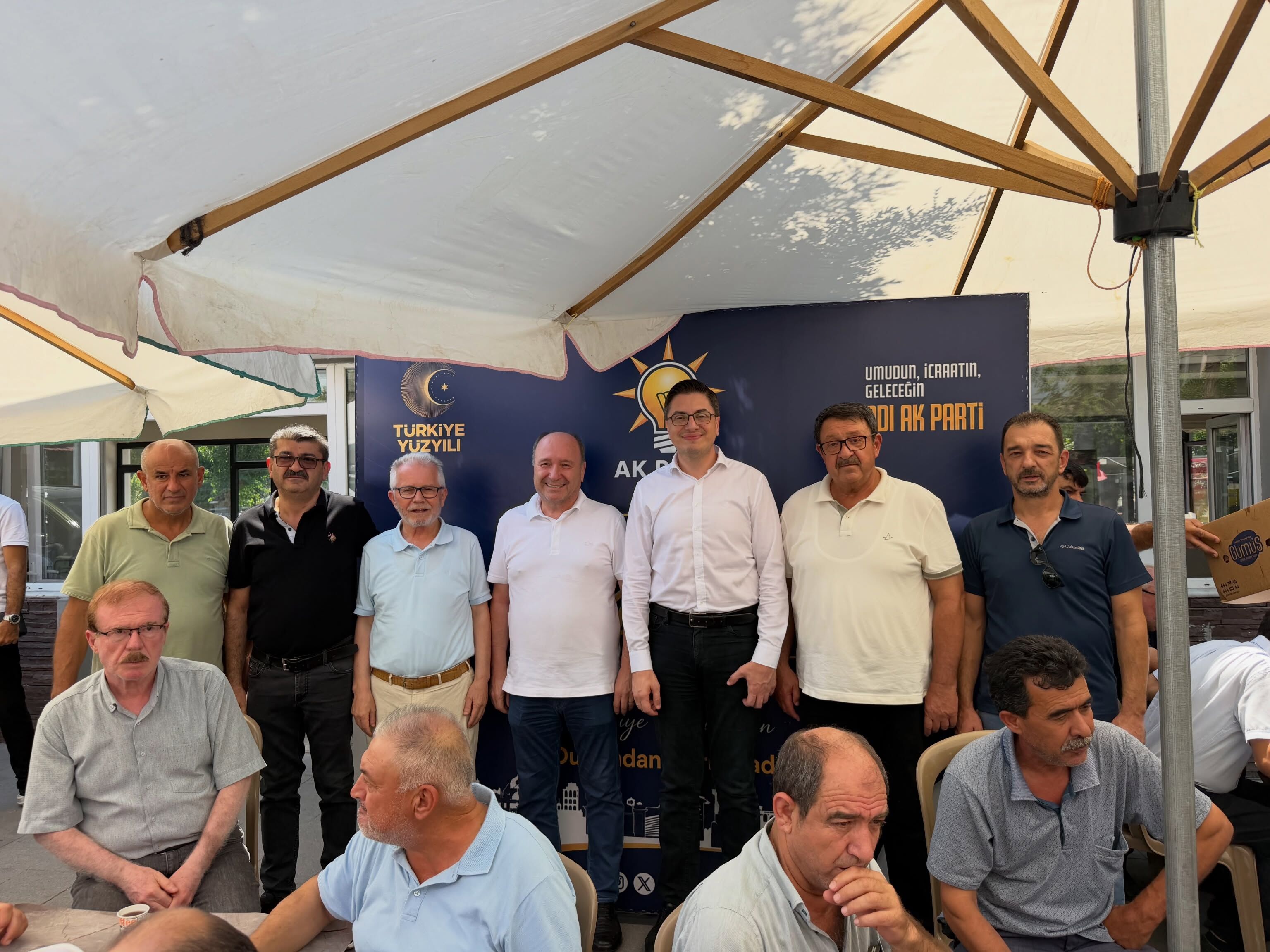 Ak Parti Akhisar'dan 25. Yıla Özel Anlamlı Program (3)
