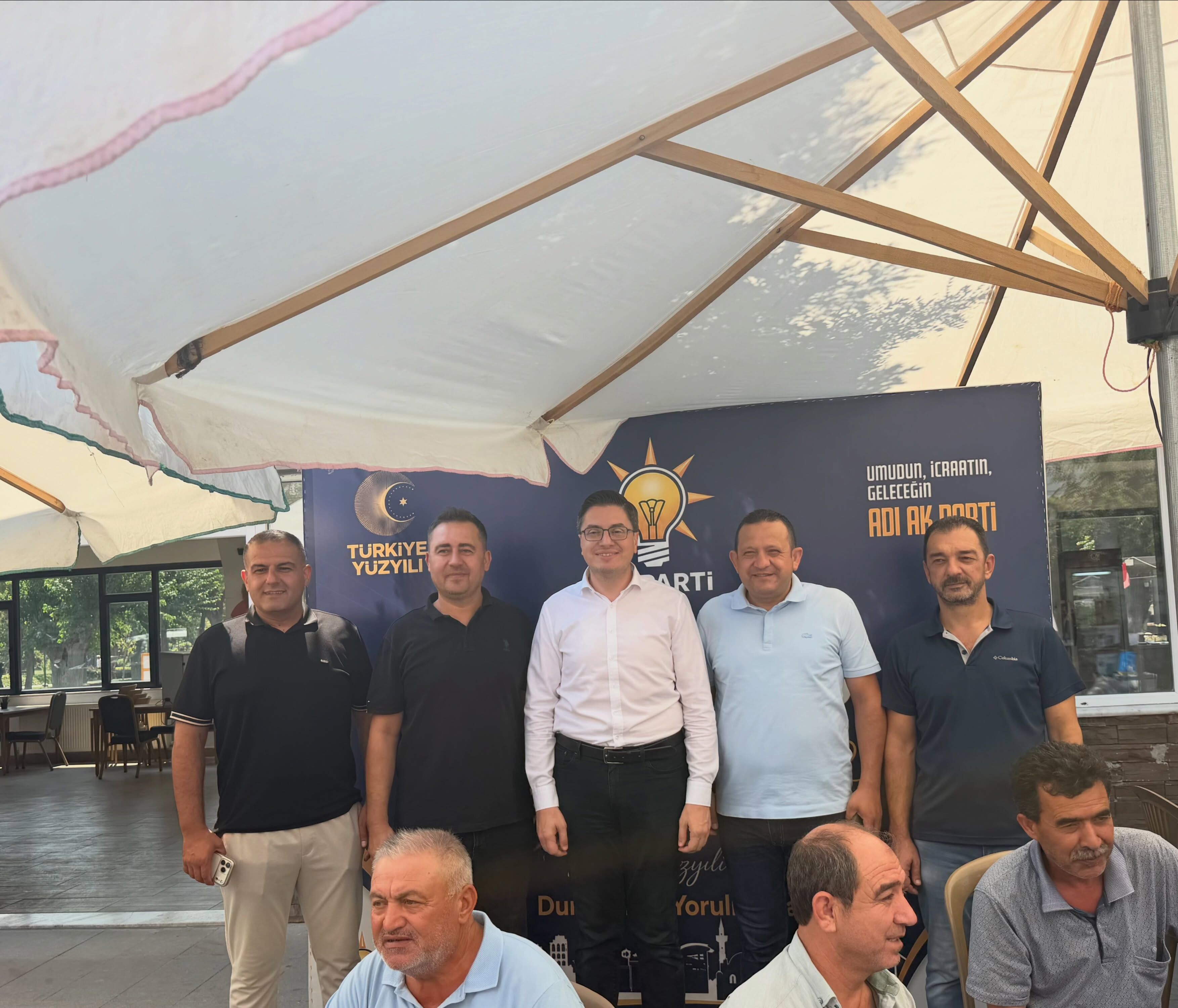 Ak Parti Akhisar'dan 25. Yıla Özel Anlamlı Program (4)