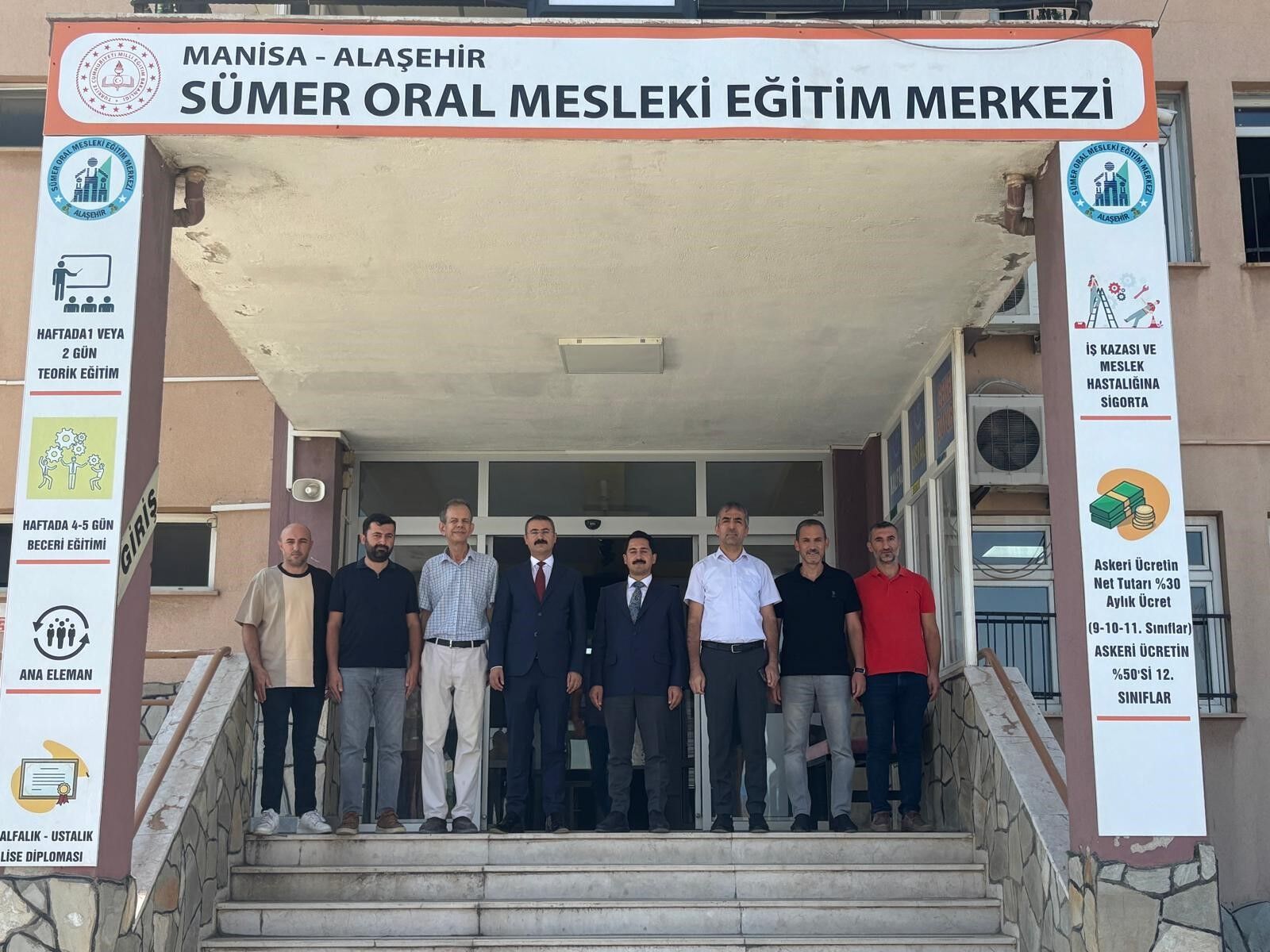 Alaşehir'de Denetimli Serbestlik Yükümlülerinden Eğitime Destek (3)