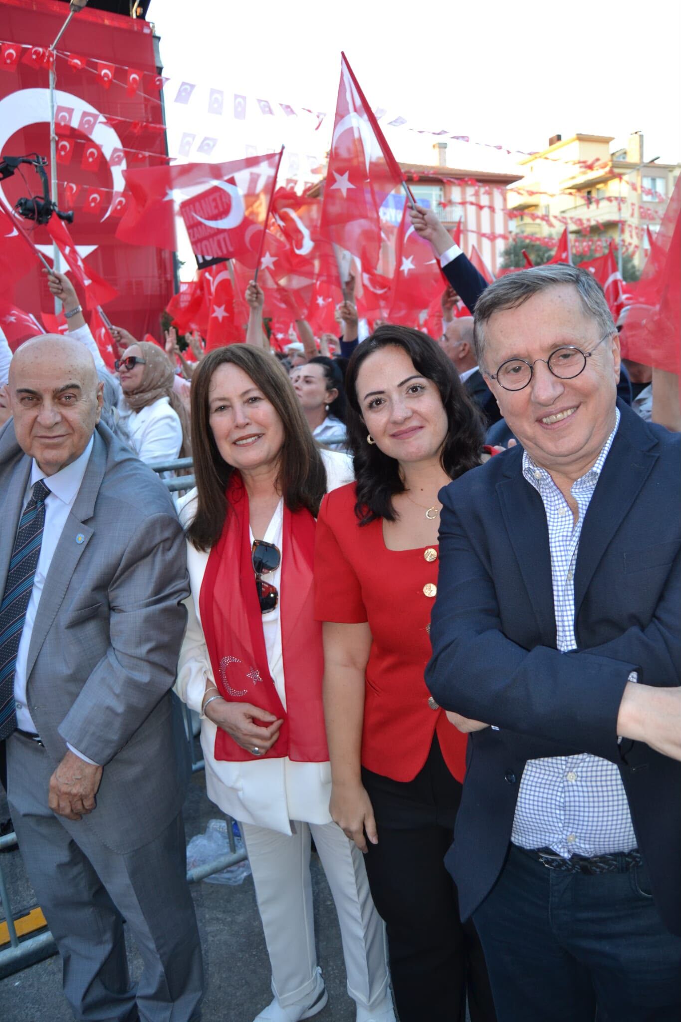 İyi̇ Parti’nin Balıkesir Mitingine Manisa’dan Yoğun Katılım (2)
