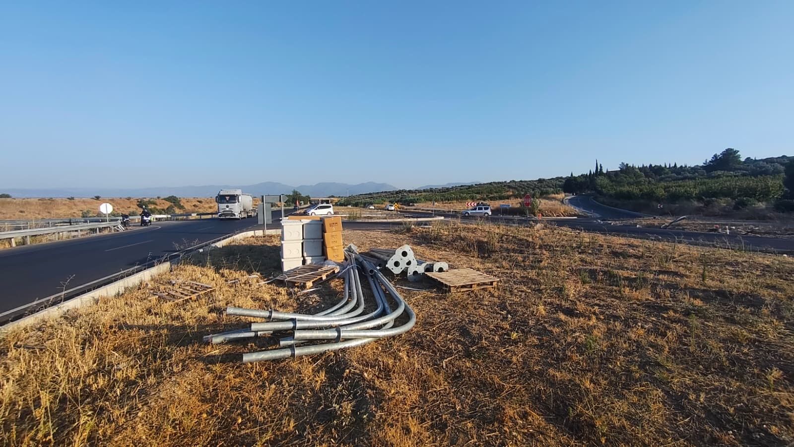 Manisa Turgutlu Yolundaki Ölümlü Kavşağa Çözüm (4)