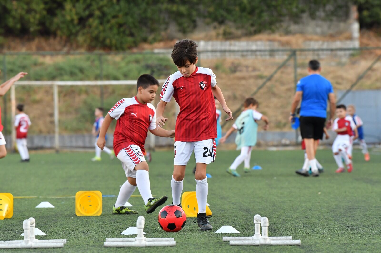 Manisa’da Altyapı Çalışmalarına Aralıksız Devam Eden Yıldızspor 45 (4)