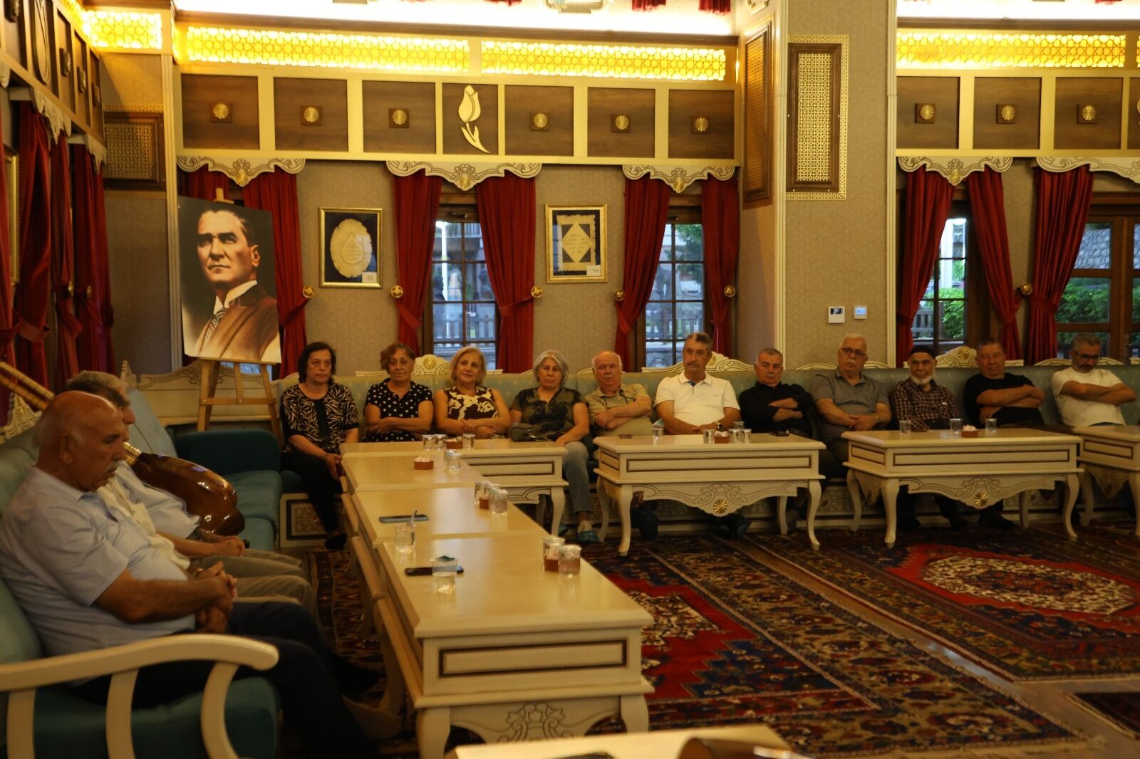 Manisa'da Aşıklar Rüzgarı Esti! (2)