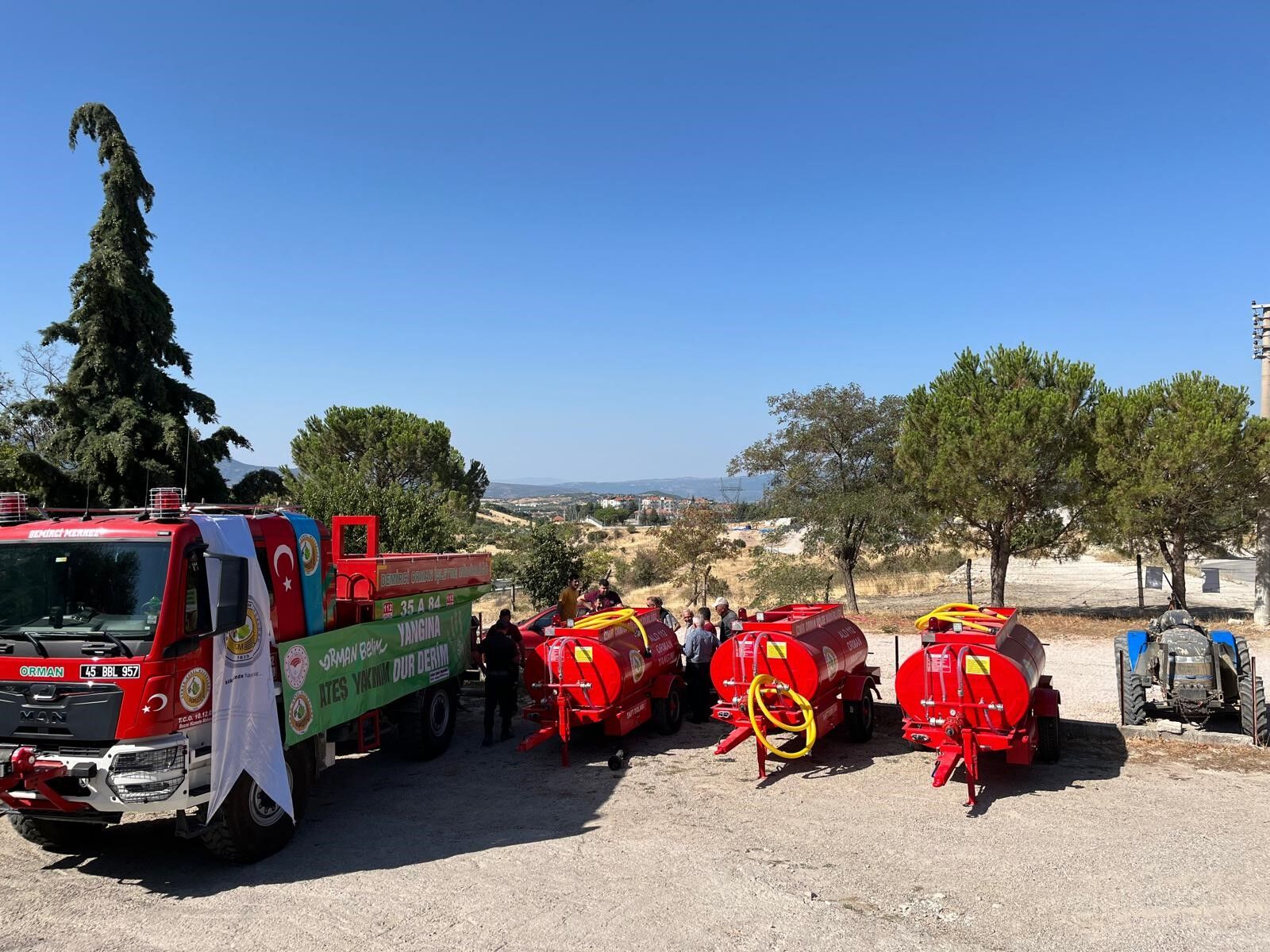Manisa'da Orman Yangınlarına Karşı Güç Tankerler Teslim Edildi (4)