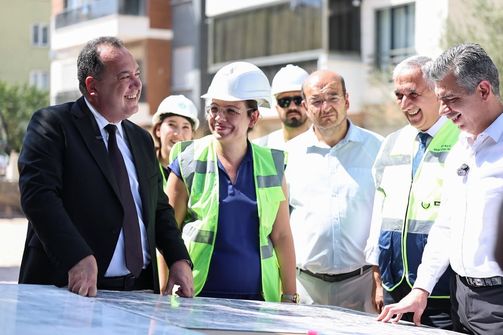 Manisa'nın Ilçesine 20 Milyon Liralık Altyapı Yatırımı (1)