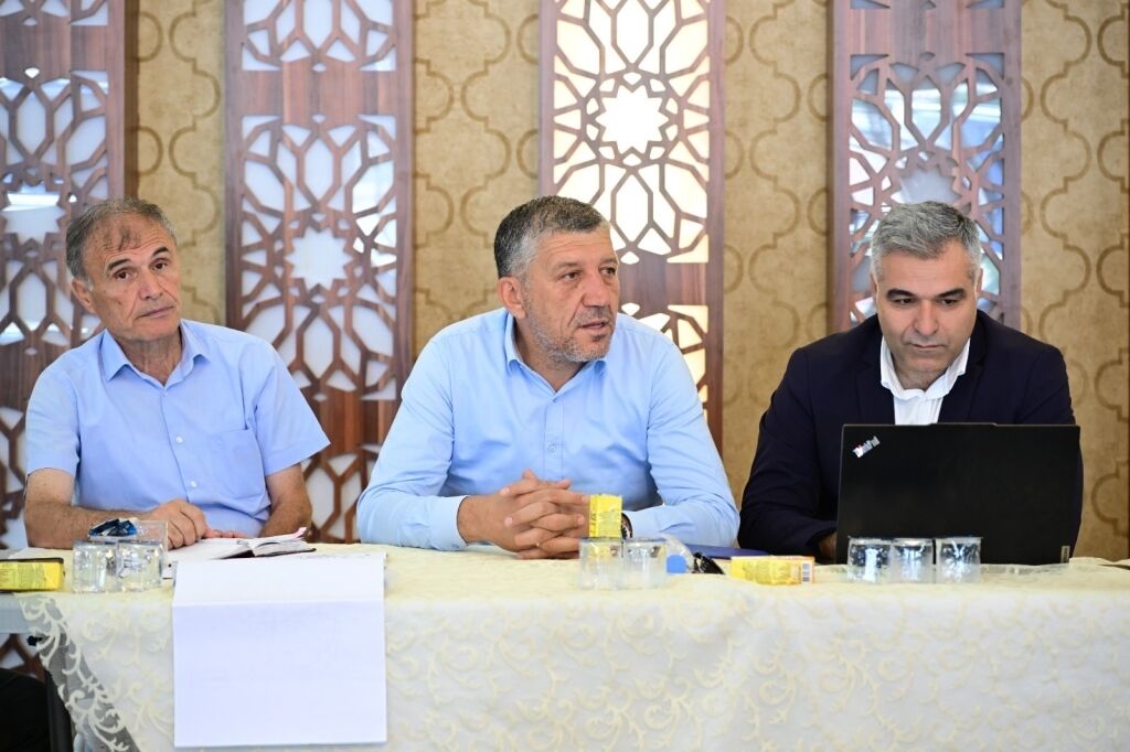Manisa'nın Ilçesinin Sorunları Masaya Yatırıldı! (2)