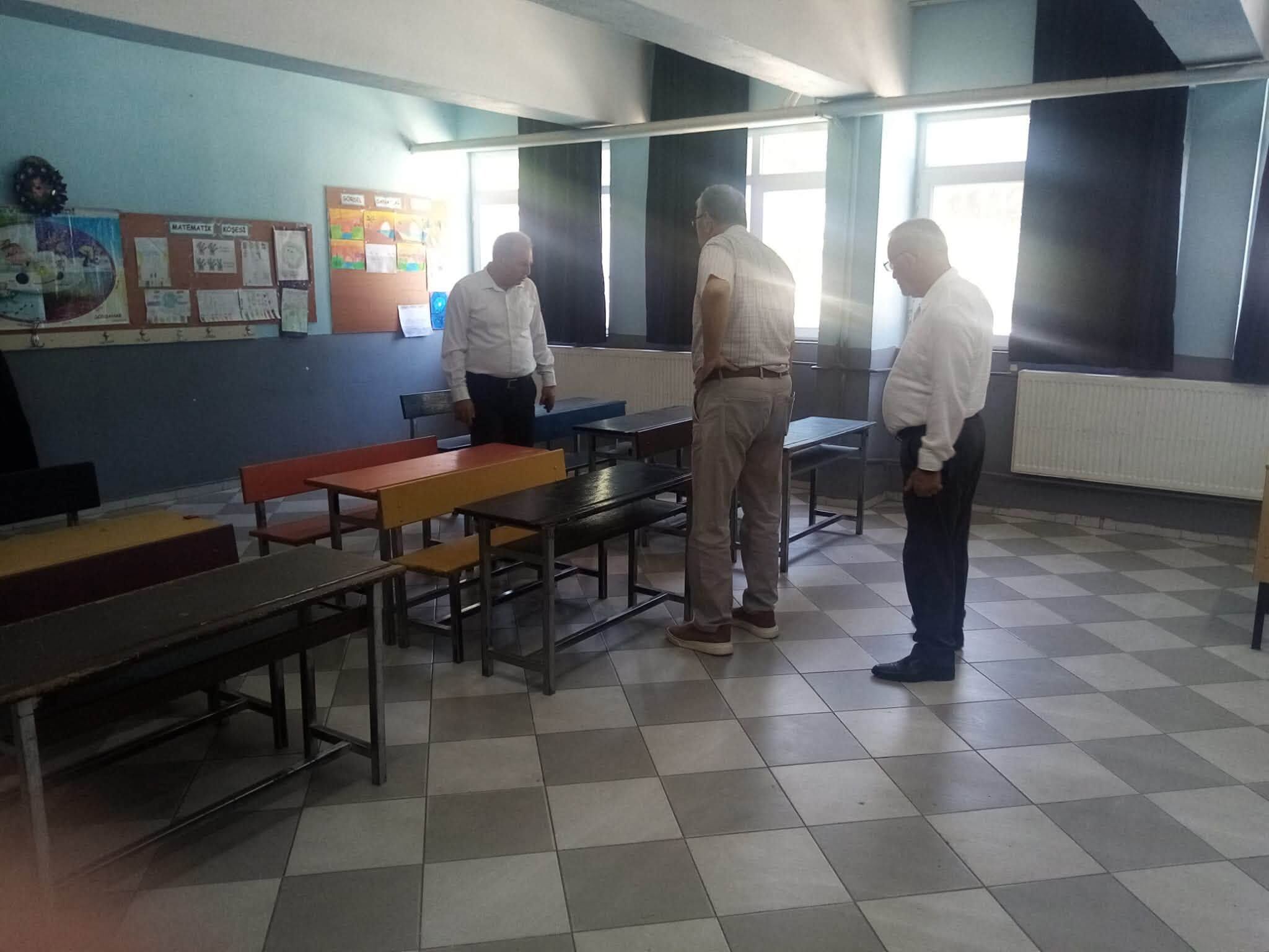 Sarıgöl'de Eğitim Yılı Öncesi Okullarda Inceleme! (2)