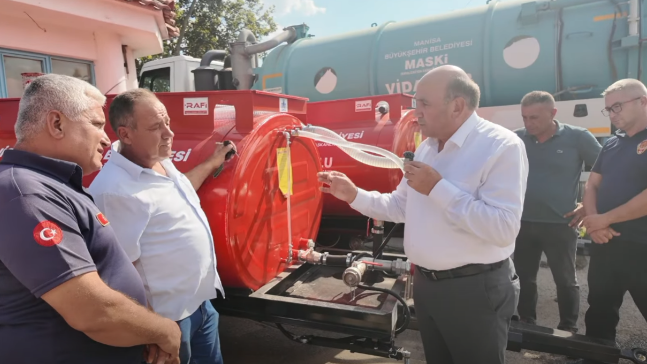 Sarıgöl'de Üç Mahalleye Daha Tanker Desteği (4)